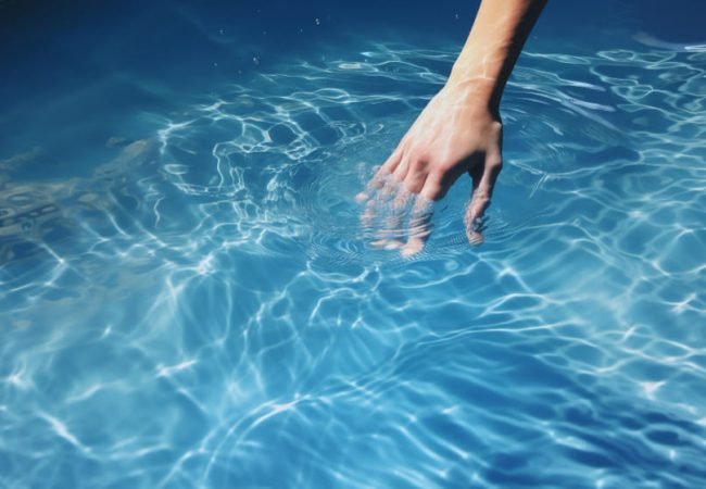 Lnces pool - Pool Cleaning Service in Fort Lauderdale, FL Cost, Frequency & What to Expect